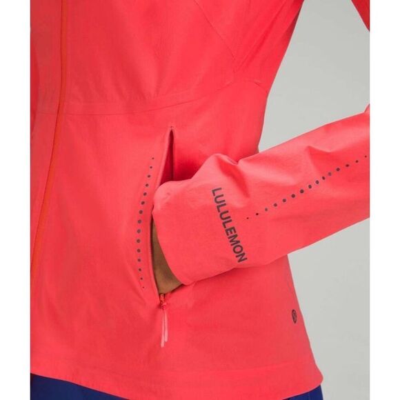 Lululemon Lululemon Fast Free Windbreaker size 6 - Picture 3 of 7